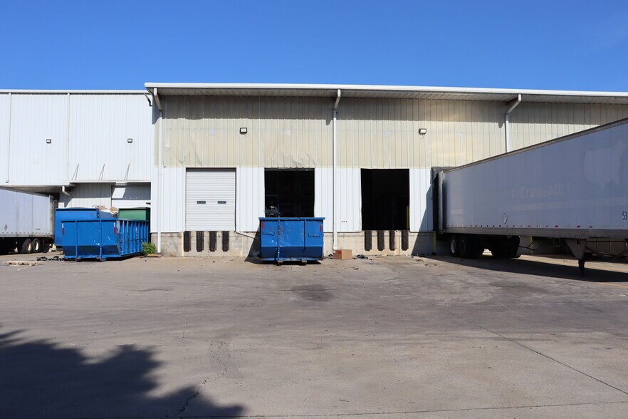 More Photos Of 7463 Bonnyshire Dr, Chattanooga Warehouse For Sale