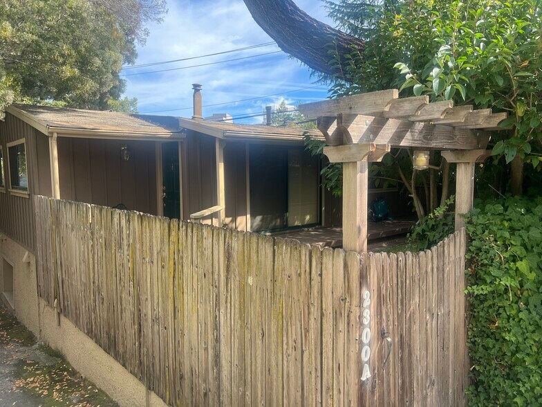 More Photos Of 1770 Parkside Dr., Walnut Creek Apartments For Sale