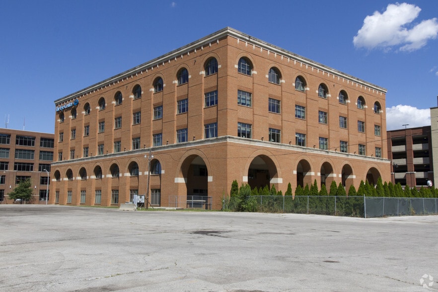 More Photos Of 262 Neil Ave, Columbus Medical For Lease