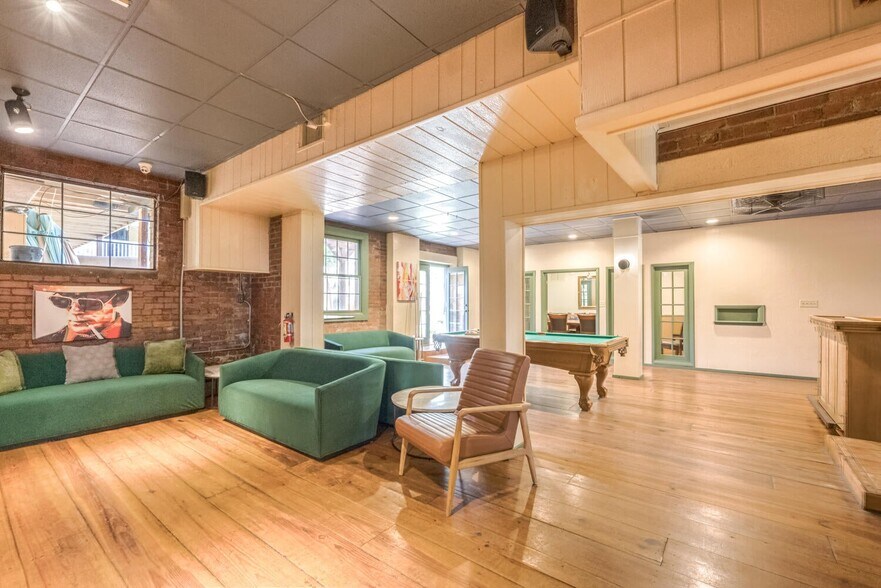 More Photos Of 103 W Ryus St, La Veta Hotel For Sale