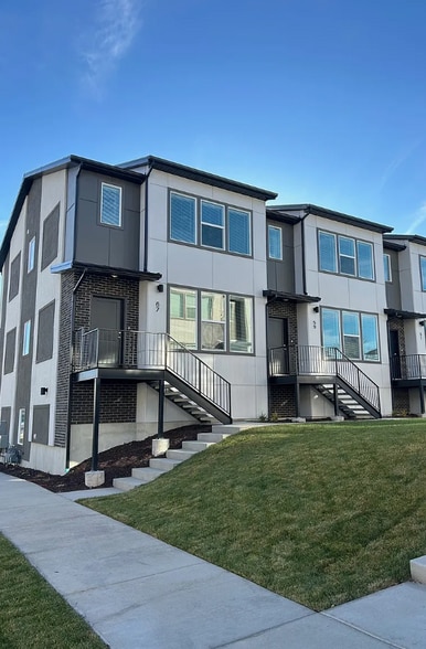 More Photos Of 67 775 S, Springville Multifamily For Sale