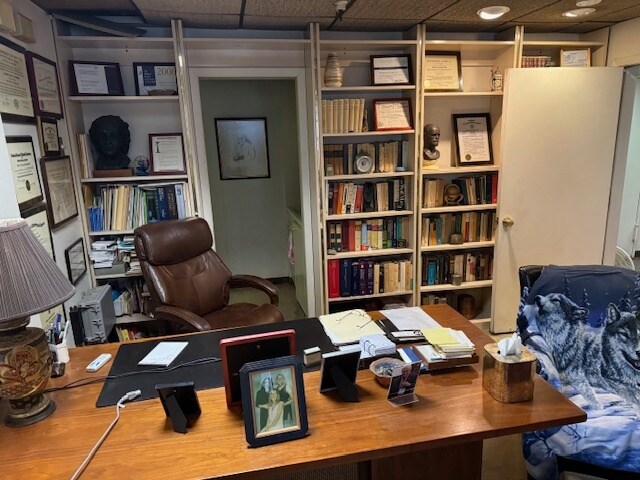 More Photos Of 1 Barstow Rd, Great Neck Office Residential For Sale