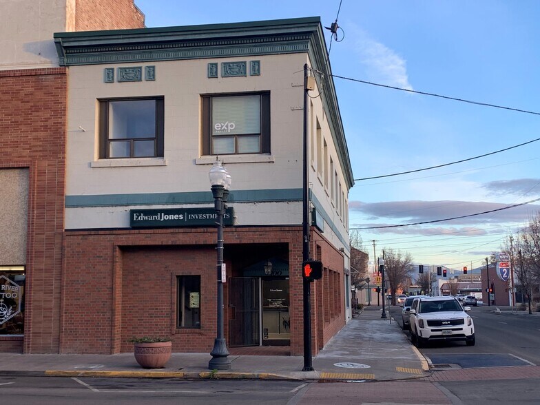 More Photos Of 700 Main St, Klamath Falls Storefront Retail Office For Sale