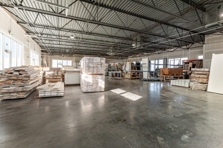 More Photos Of 441 W 12th St, Ogden Manufacturing For Lease