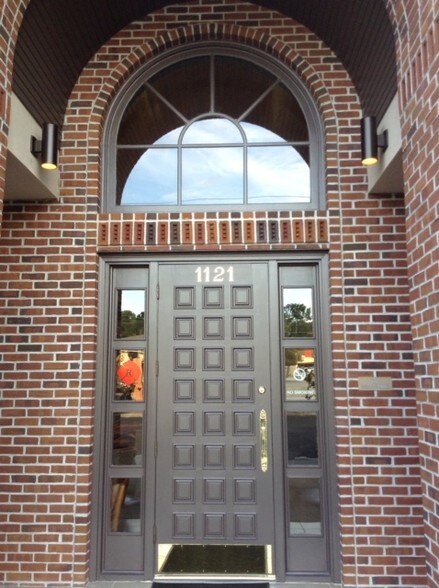 More Photos Of 1121 1st St S, Winter Haven Medical For Sale