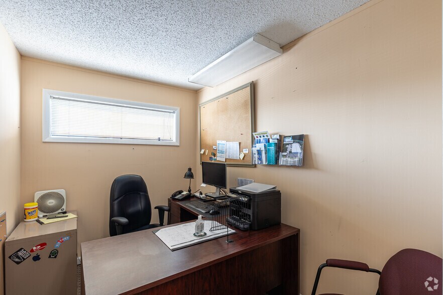 More Photos Of , Dover Unknown For Sale