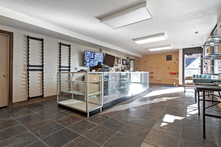 More Photos Of 3767 S Second St, Salt Lake City Warehouse For Sale