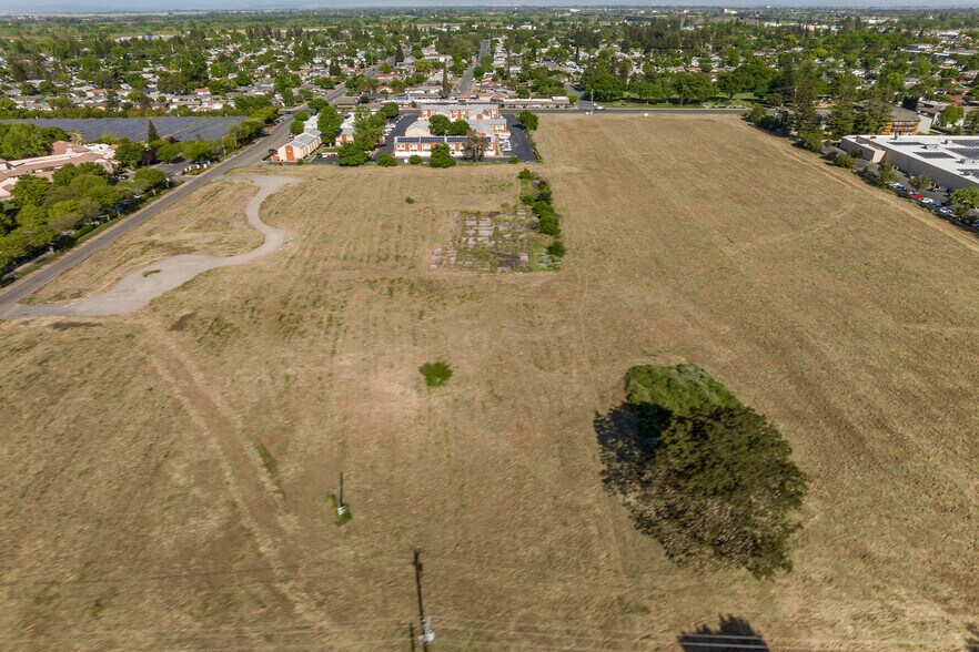 More Photos Of 1411 E Onstott Rd, Yuba City Land For Sale