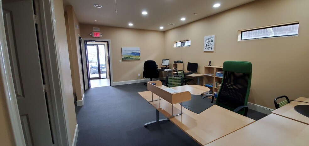 More Photos Of 21412 Provincial Blvd, Katy Office For Sale