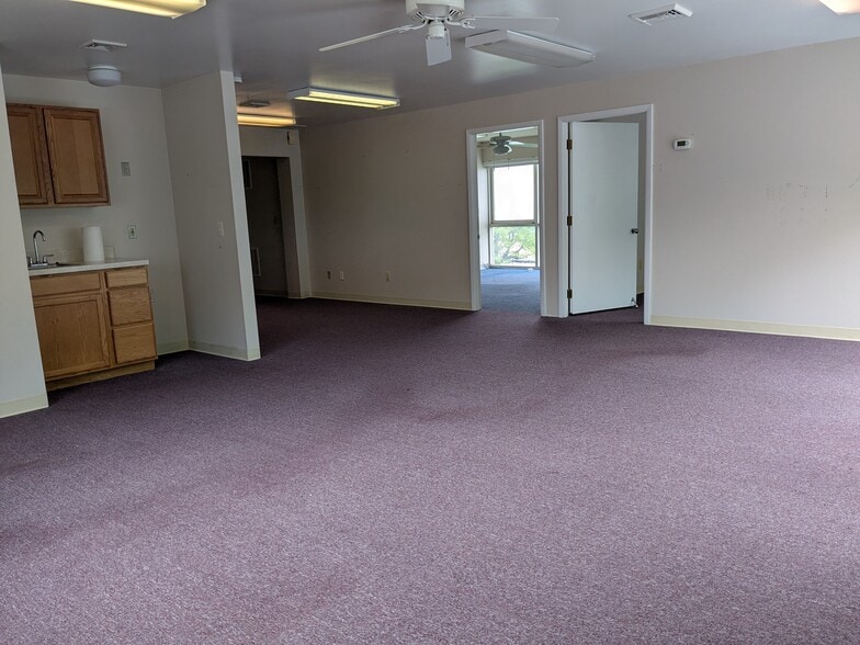 More Photos Of 470 Route 31 N, Ringoes Self Storage For Lease