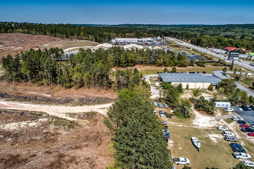 More Photos Of 1982 Jefferson Davis Hwy, Graniteville Showroom For Sale