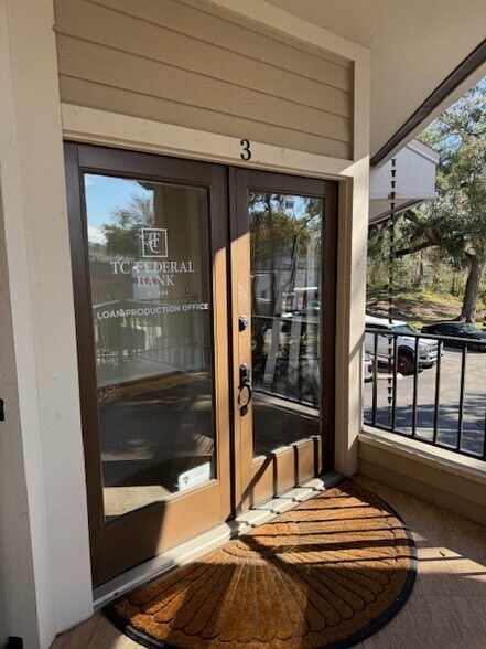 More Photos Of 3121 Venture Pl, Jacksonville Office For Lease