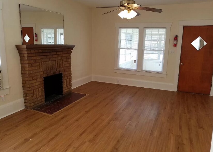 More Photos Of 1757 N Woodland Blvd, Deland Apartments For Sale