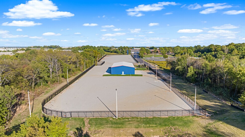 More Photos Of 4505 Malone Rd, Memphis Warehouse For Lease