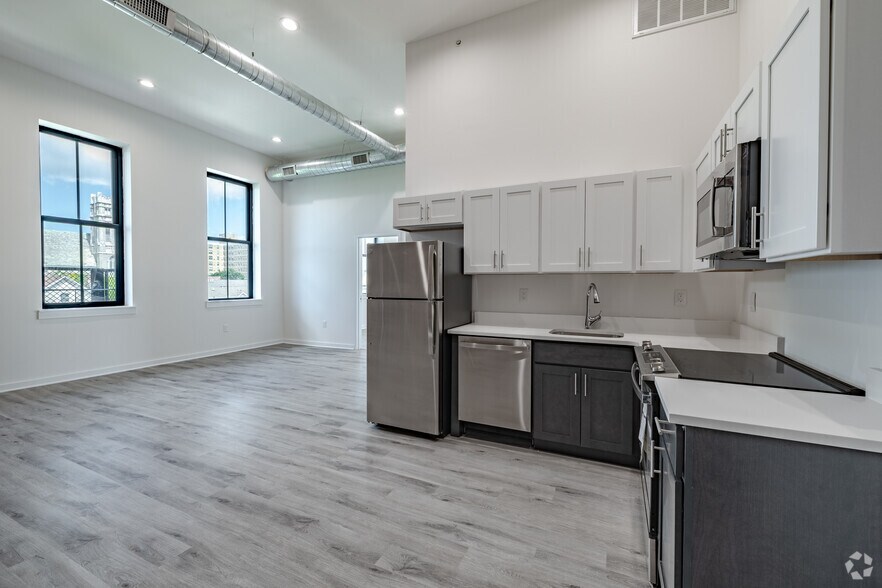 More Photos Of 70 Roseville Ave, Newark Apartments For Sale