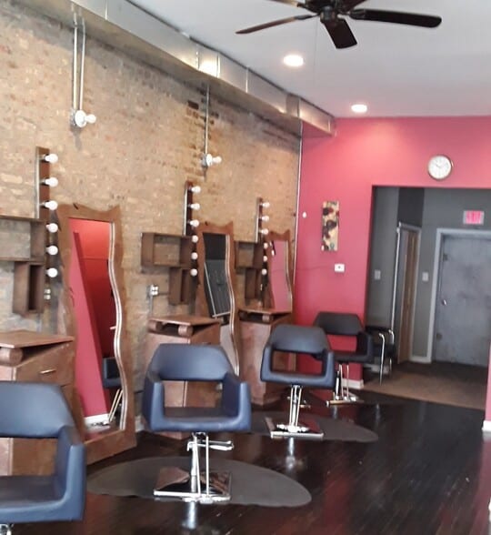 More Photos Of 6507 1/2 S Saint Lawrence Ave, Chicago Storefront For Sale