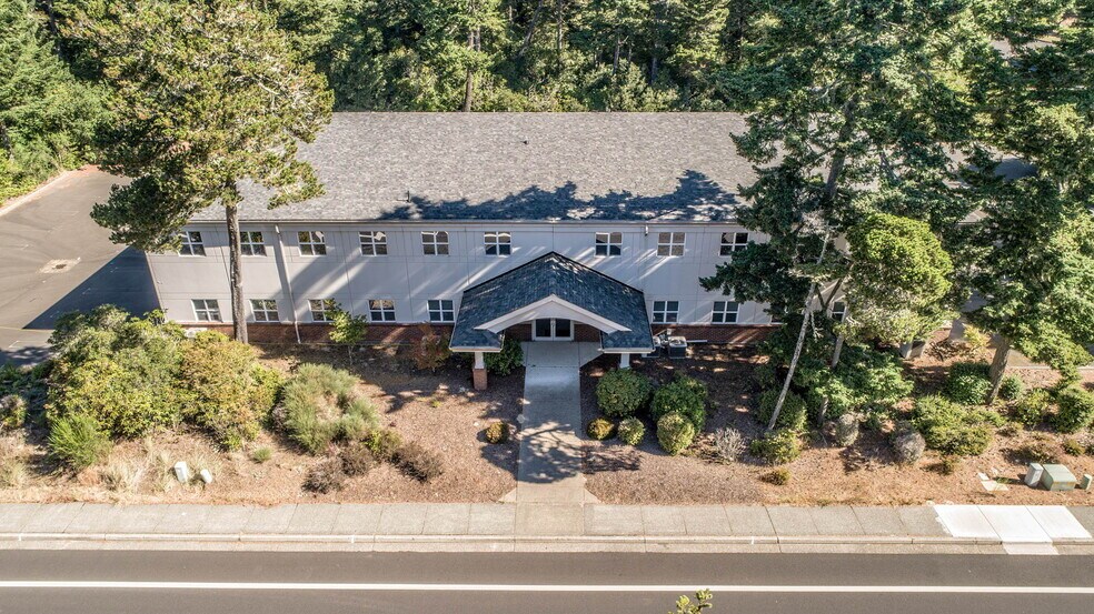 More Photos Of 705 9th St, Florence Medical For Lease