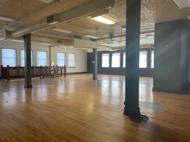 More Photos Of 3201 Curtis St, Denver Office For Sale