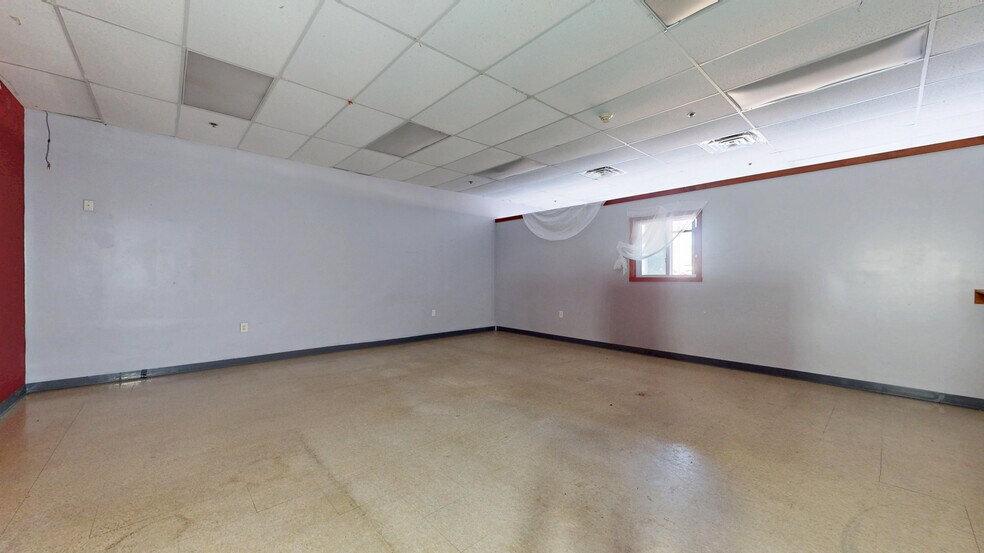 More Photos Of 45 S New York Ave, Galloway Unknown For Lease