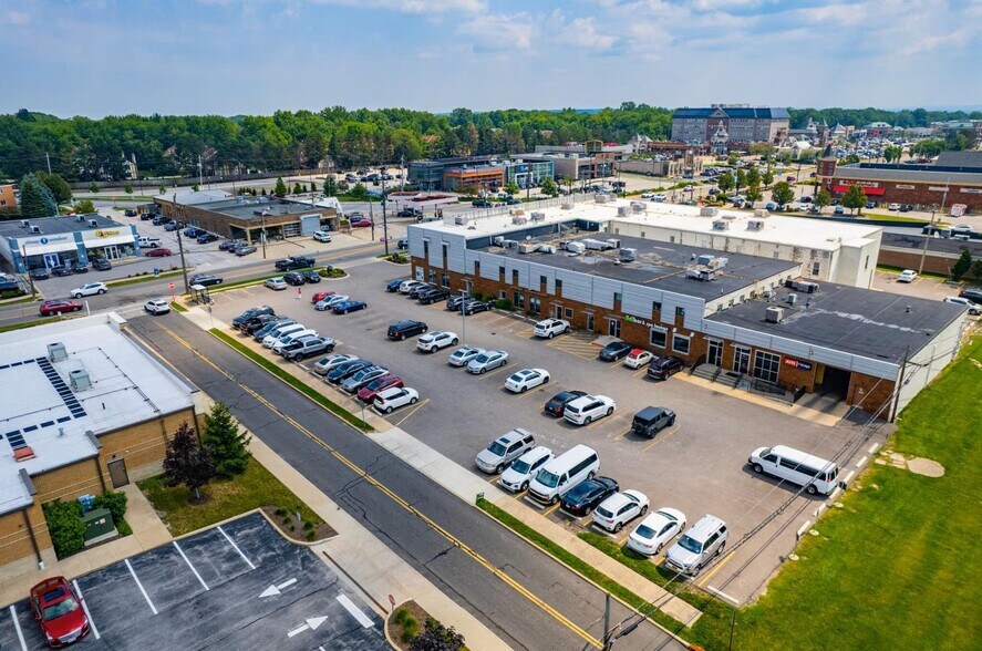 More Photos Of 27900-27970 Chagrin Blvd, Beachwood Unknown For Sale