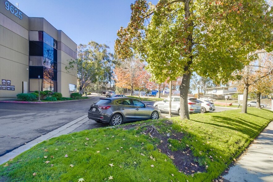 More Photos Of 9625 Black Mountain Rd, San Diego Office For Lease