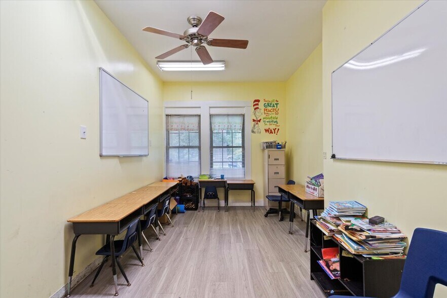 More Photos Of 2365 County Line Rd, Atlanta Daycare Center For Sale