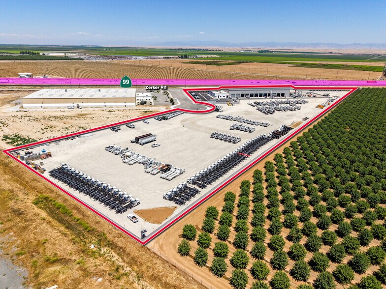 More Photos Of 6835 New Kapittel Ct, Shafter Warehouse For Sale