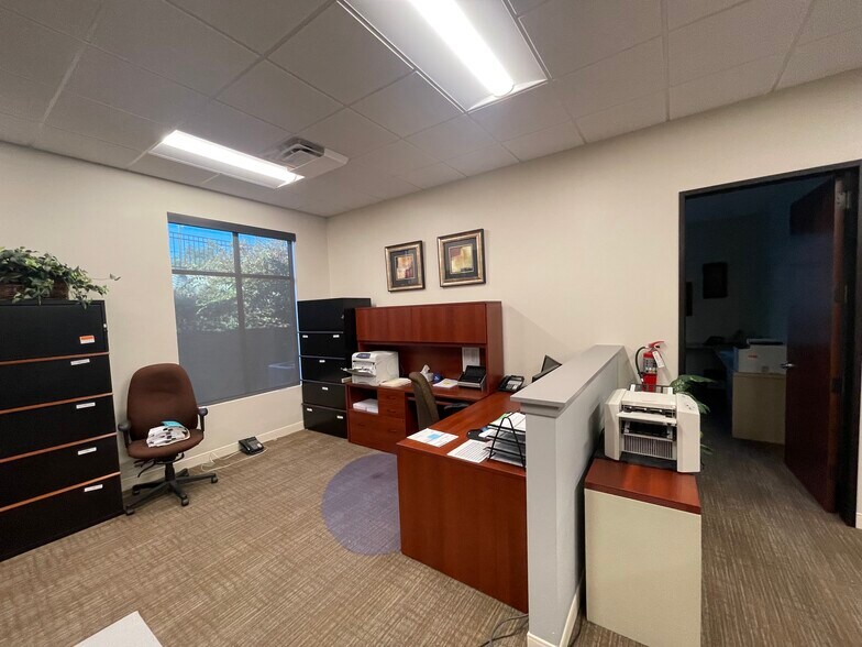 More Photos Of 6827 Camp Bullis Rd, San Antonio Medical For Sale