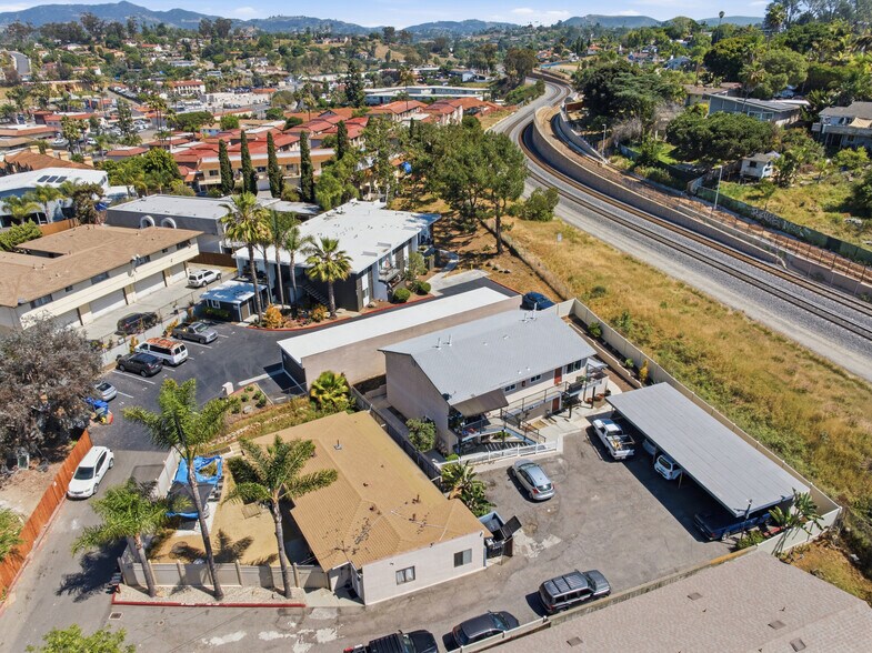 More Photos Of 836 Sinkler Way, Vista Apartments For Sale