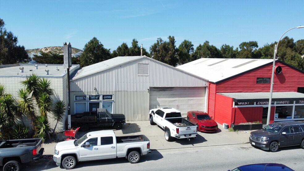 Primary Photo Of 1929 Del Monte Blvd, Seaside Auto Repair For Sale