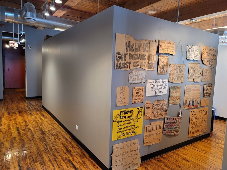 More Photos Of 1100 W Cermak Rd, Chicago Light Distribution For Lease