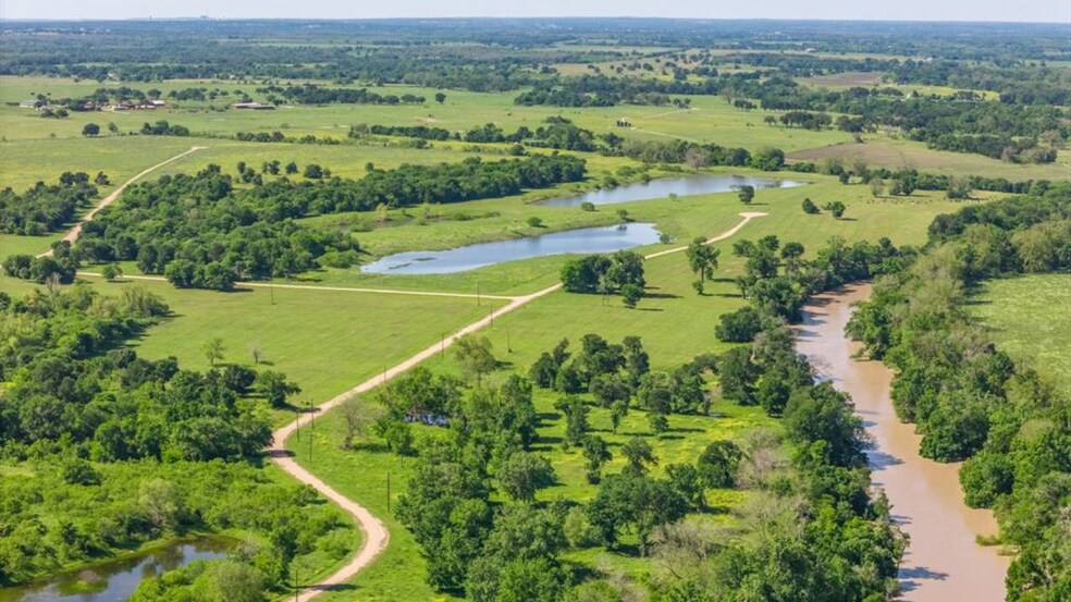 More Photos Of 4632 US 77, Rockdale Land For Sale