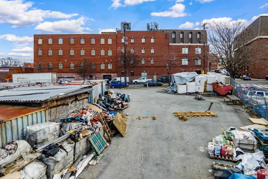 More Photos Of 2021 Shannon Pl SE, Washington Land For Lease