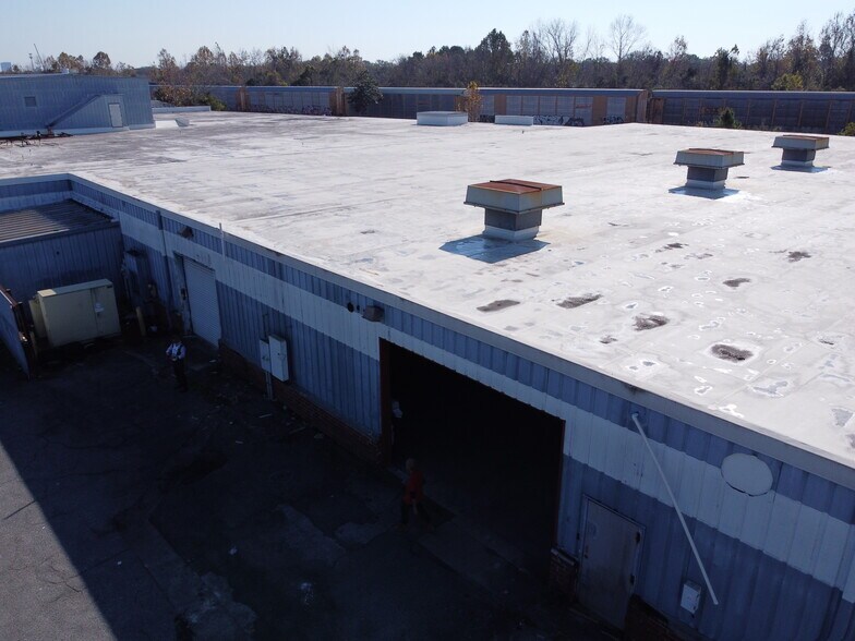 More Photos Of 2910 W Beaver St, Jacksonville Light Distribution For Lease