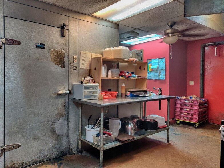 More Photos Of 19062 Main St W, Huntingdon Specialty For Sale