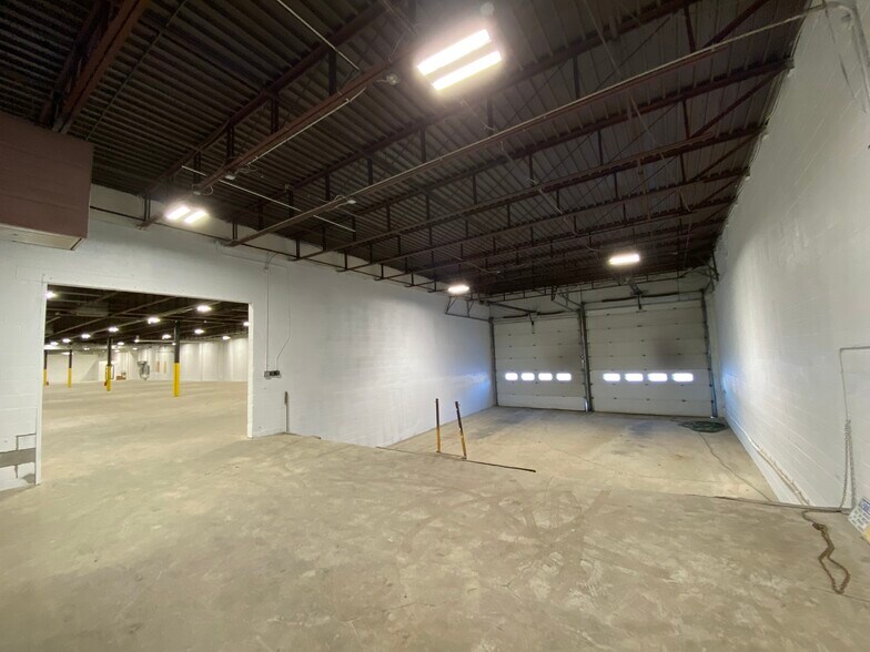 More Photos Of 1471-1481 Goodale Blvd, Columbus Warehouse For Lease