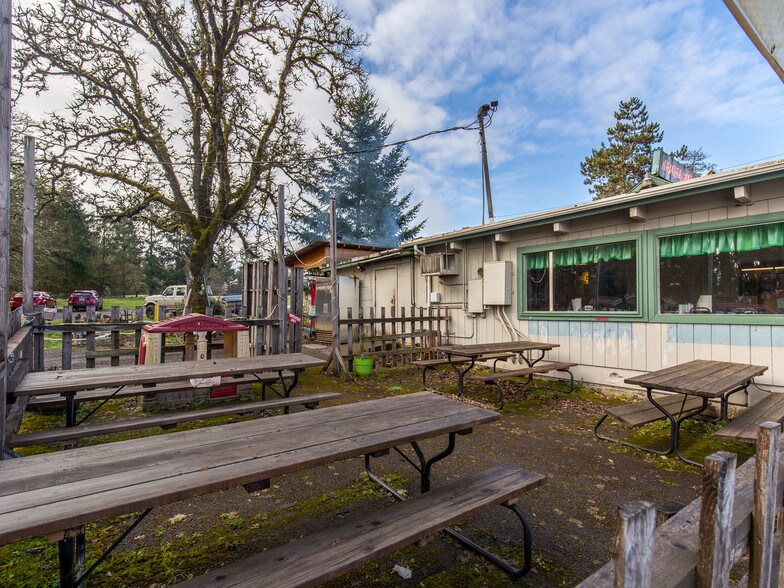 More Photos Of 39128 Dexter Rd, Dexter Restaurant For Sale