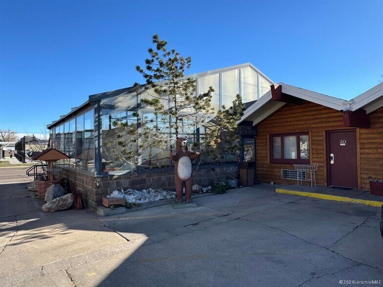 More Photos Of 960 N 3rd St, Laramie Hotel For Sale