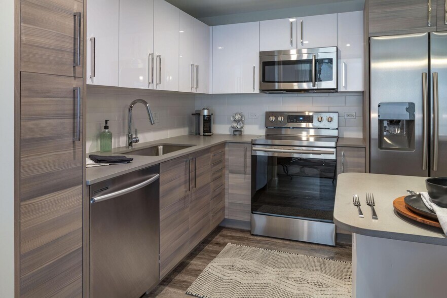 More Photos Of 405 NE 2nd St, Fort Lauderdale Apartments For Lease