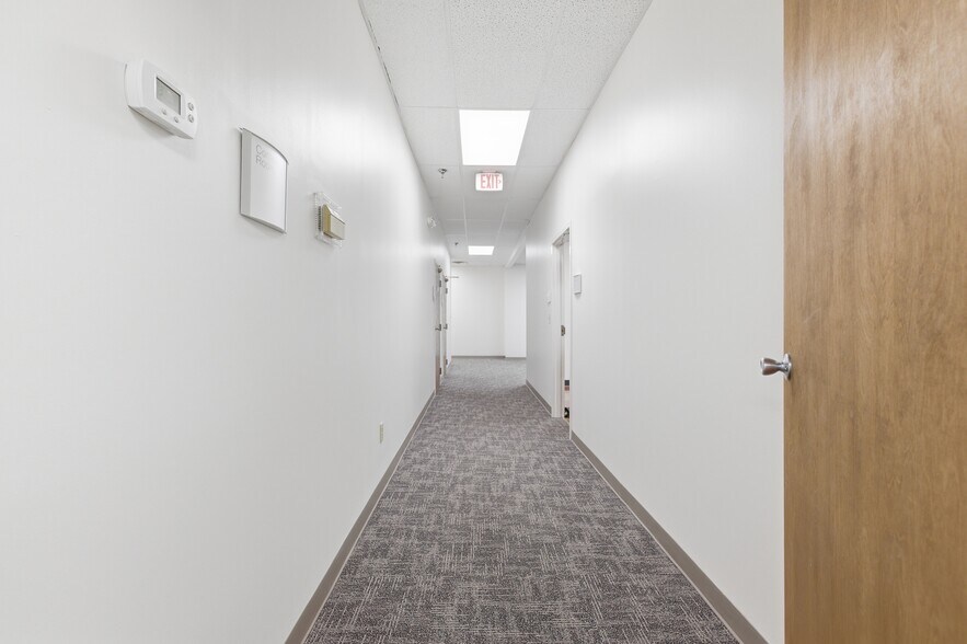 More Photos Of 104-176 Cude Ln, Madison Medical For Lease