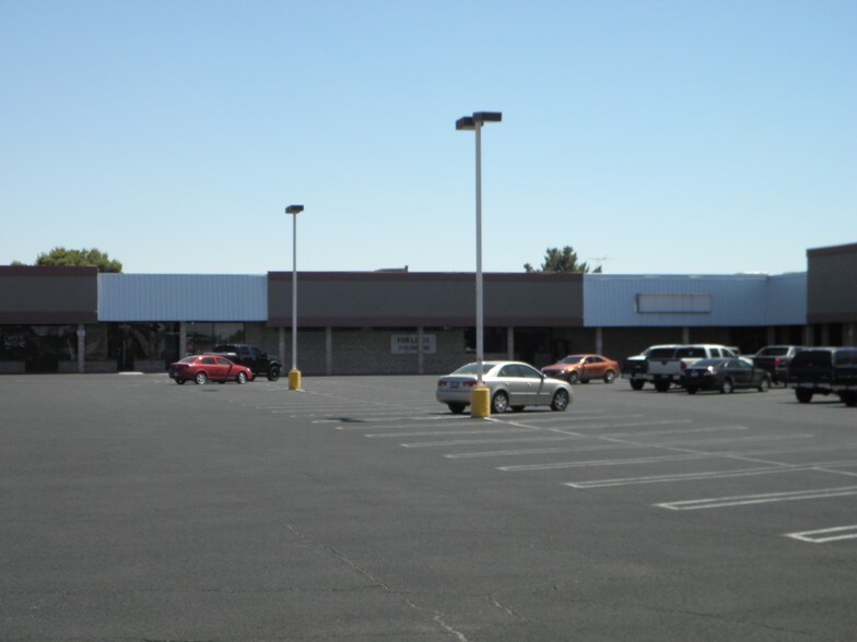 More Photos Of 10780 Pebble Hills Blvd, El Paso Unknown For Lease