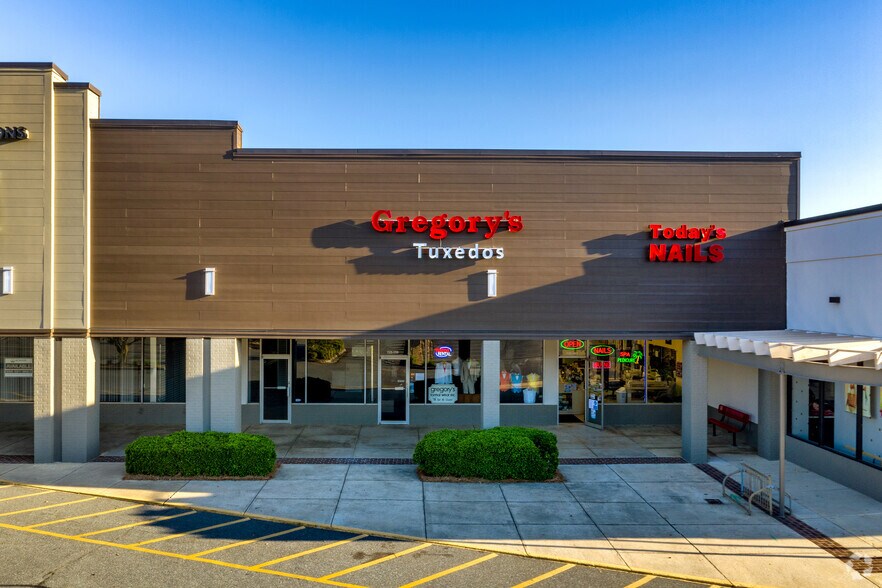 More Photos Of 725 Cherry Rd, Rock Hill Unknown For Lease