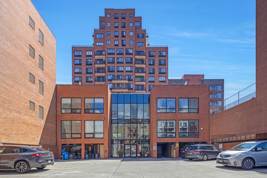 More Photos Of 132-35 41st Rd, Flushing Apartments For Sale