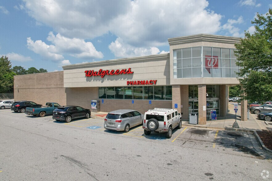 More Photos Of 5320 Memorial Dr, Stone Mountain Drugstore For Lease