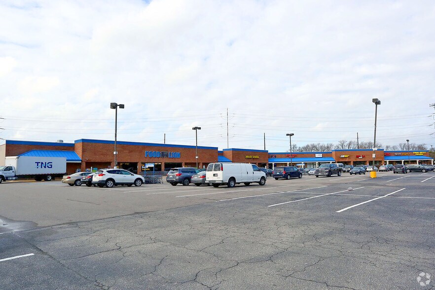 More Photos Of 8401 Hampton Blvd, Norfolk Unknown For Lease