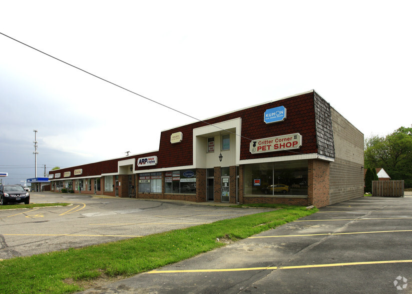 Primary Photo Of 8111-8141 Broadview Rd, Broadview Heights Unknown For Lease