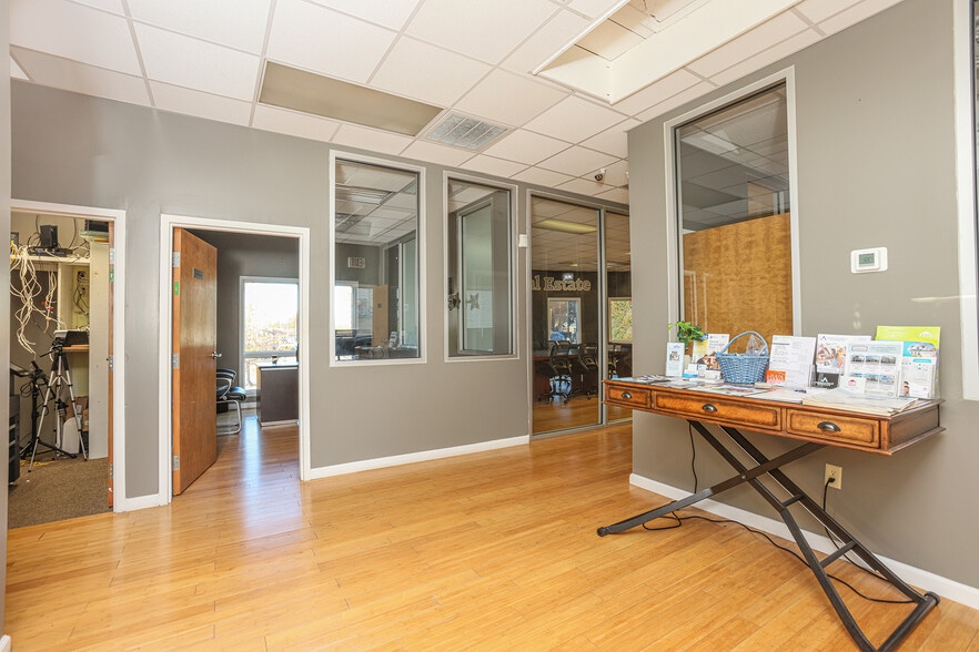 More Photos Of 8311 Two Notch Rd, Columbia Office For Sale