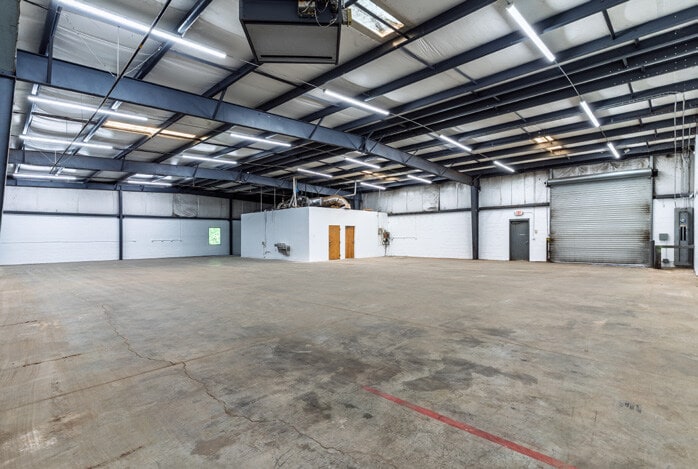 More Photos Of 1550 Hillcrest Rd, Norcross Flex For Sale