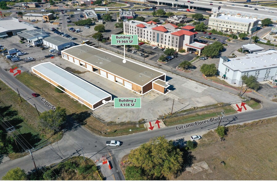 More Photos Of 930 Luciano Flores St, San Marcos Distribution For Lease