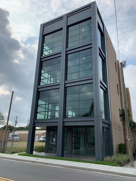 More Photos Of 229 Huger St, Charleston Office For Lease